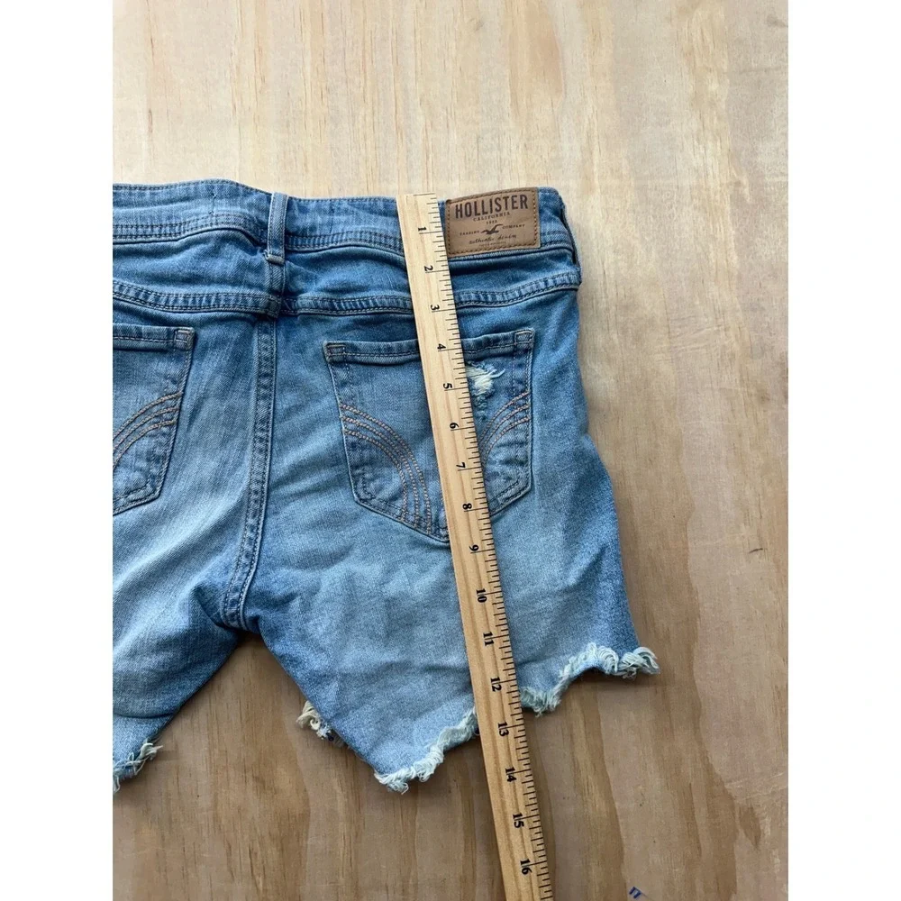 Hollister Boyfriend Shorts Womens 1 W25 Ultra Low Rise Distressed Denim Blue‎